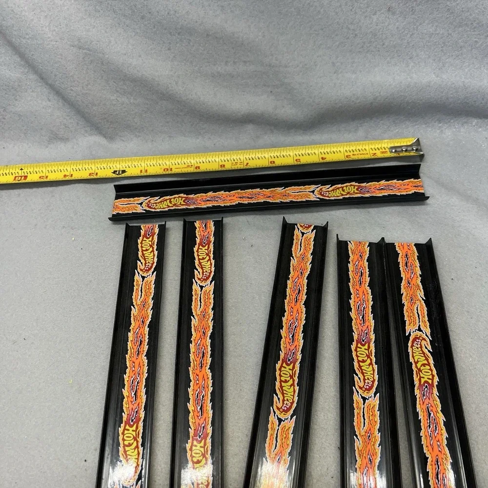 6 Vintage 1990's‎ Hot Wheels Tracks - Black with Flames